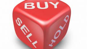 BUY_Sell_hold1-770x433